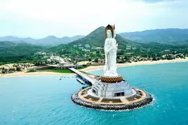 Китай resorts: Хайнань